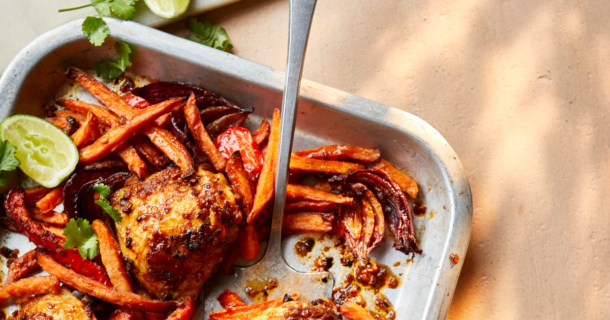Piri-piri chicken & sweet potato fry traybake