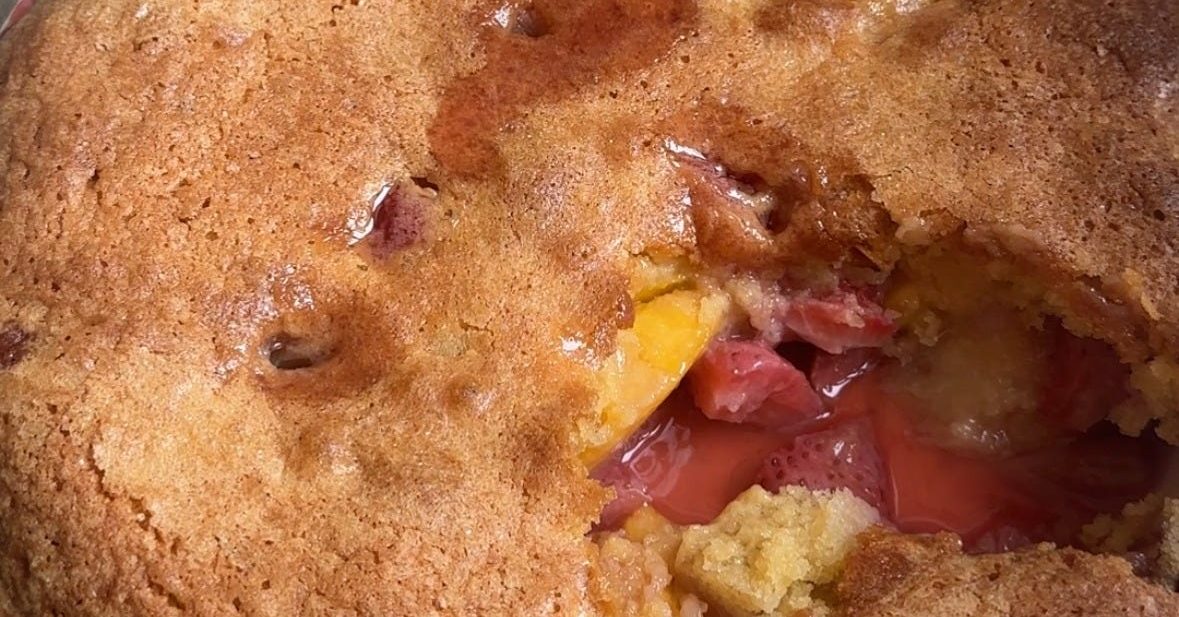 Peach & strawberry slumpy cobbler